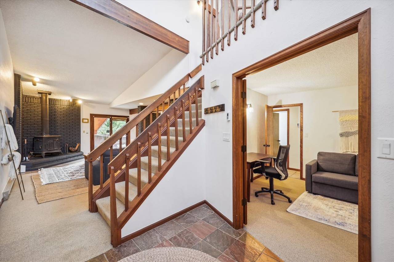 Entryway, Twins Getaway at Meadow Creek, Breckenridge Vacation Rental Entryway, Twins Getaway at Meadow Creek, Breckenridge Vacation Rental