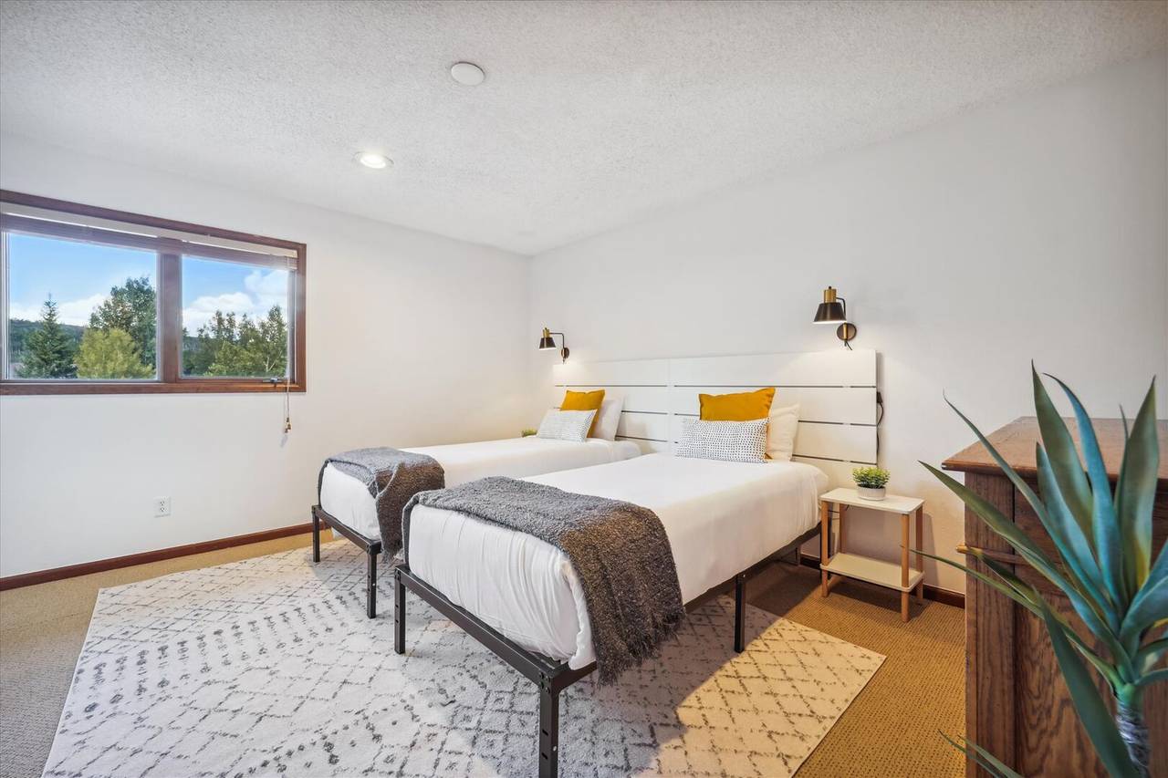 Bedroom, Twins Getaway at Meadow Creek, Breckenridge Vacation Rental Bedroom, Twins Getaway at Meadow Creek, Breckenridge Vacation Rental