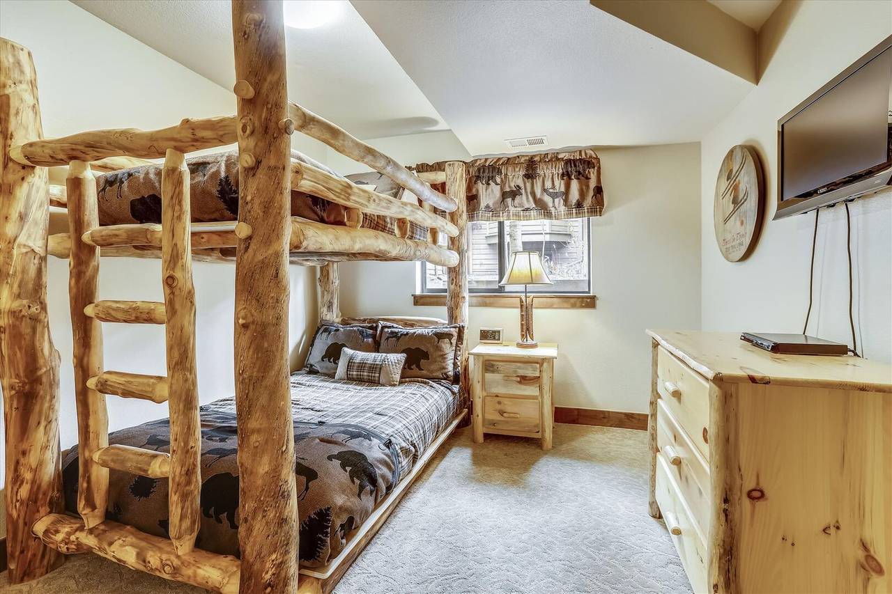 Bedroom, Village Point 109, Breckenridge Vacation Rental Bedroom, Village Point 109, Breckenridge Vacation Rental
