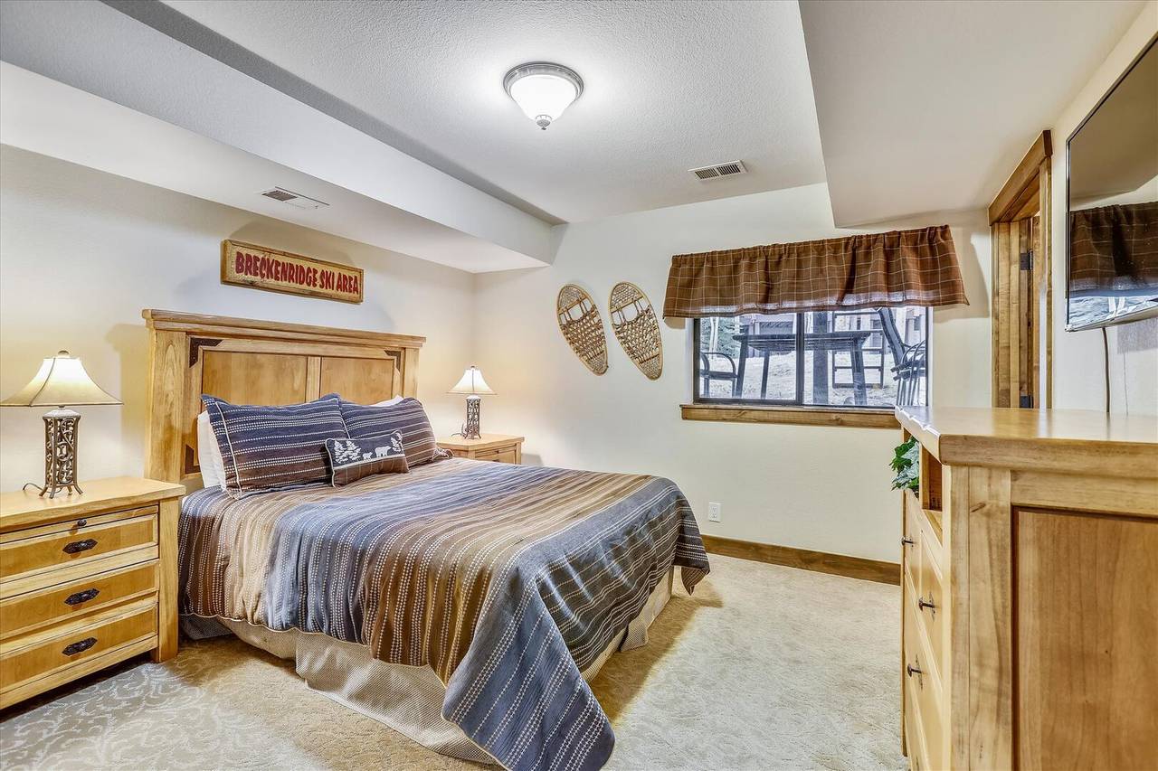 Bedroom, Village Point 109, Breckenridge Vacation Rental Bedroom, Village Point 109, Breckenridge Vacation Rental