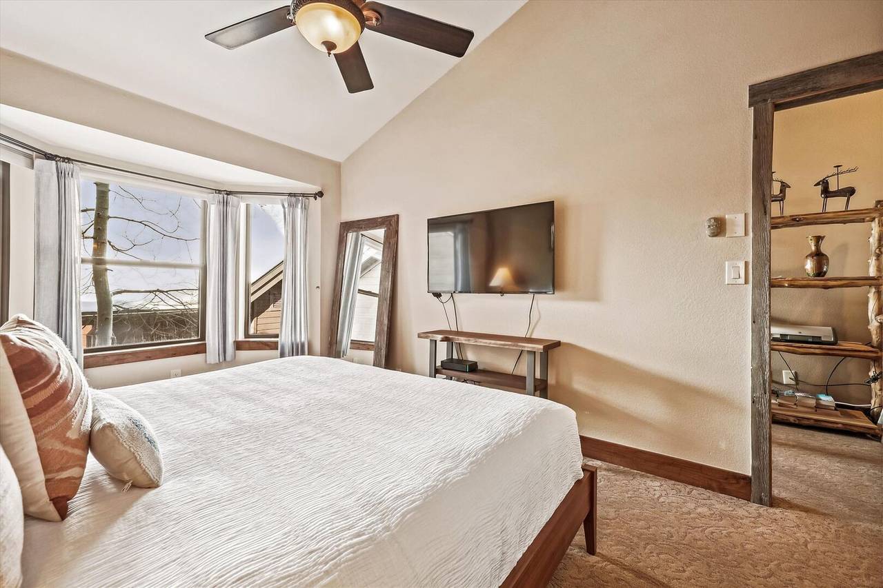 Bedroom, Village Point 109, Breckenridge Vacation Rental Bedroom, Village Point 109, Breckenridge Vacation Rental