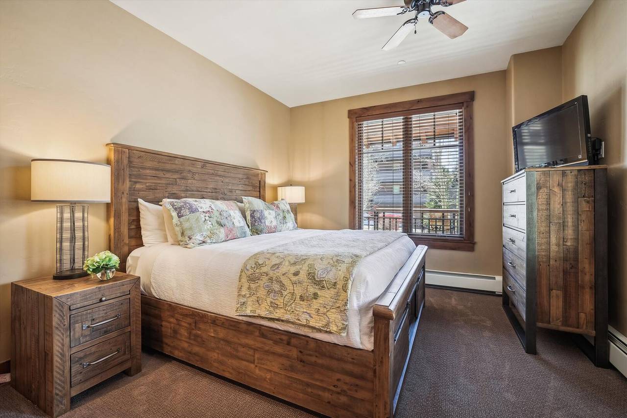 Bedroom, Water House on Main 5104, Breckenridge Vacation Rental Bedroom, Water House on Main 5104, Breckenridge Vacation Rental