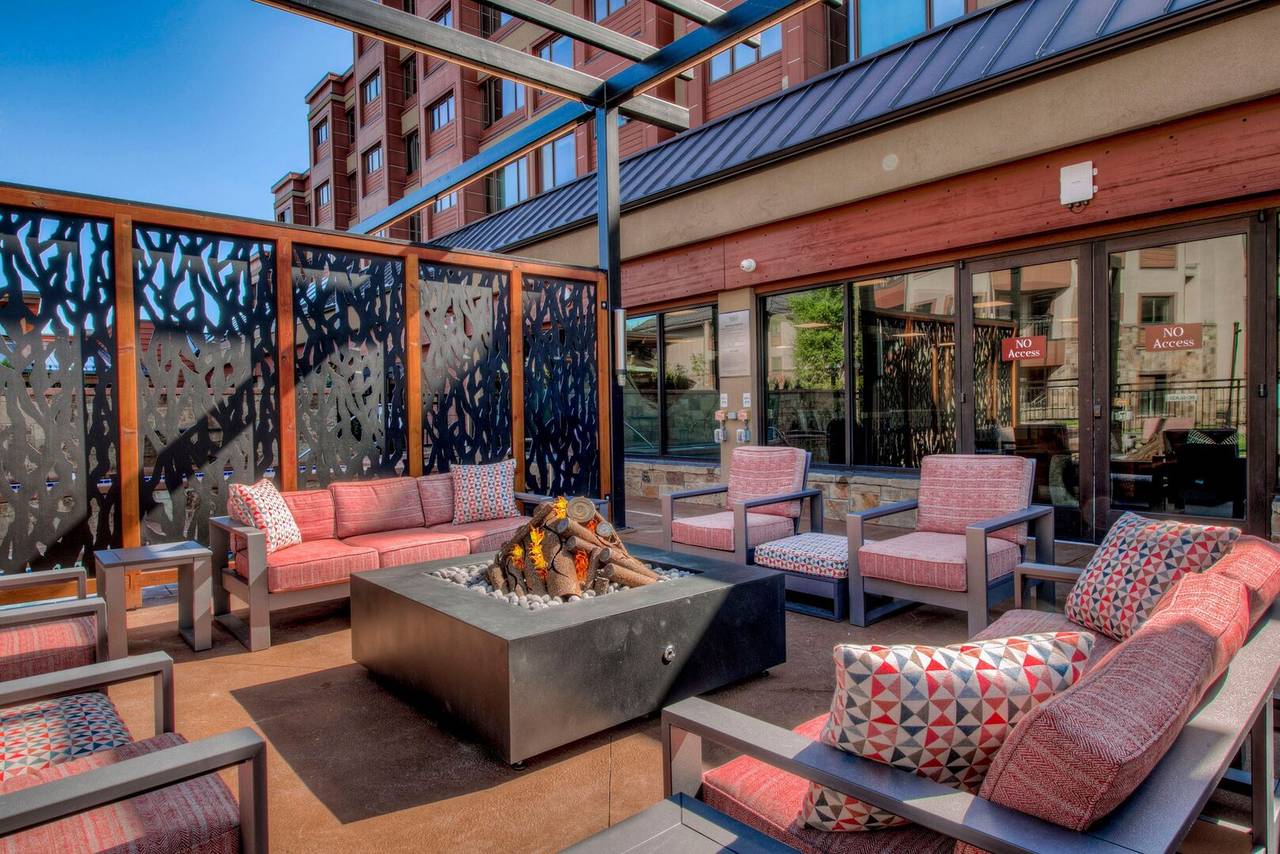 Amenities, Village at Breckenridge Peak 9 Inn, Liftside 403, Breckenridge Vacation Rental Amenities, Village at Breckenridge Peak 9 Inn, Liftside 403, Breckenridge Vacation Rental