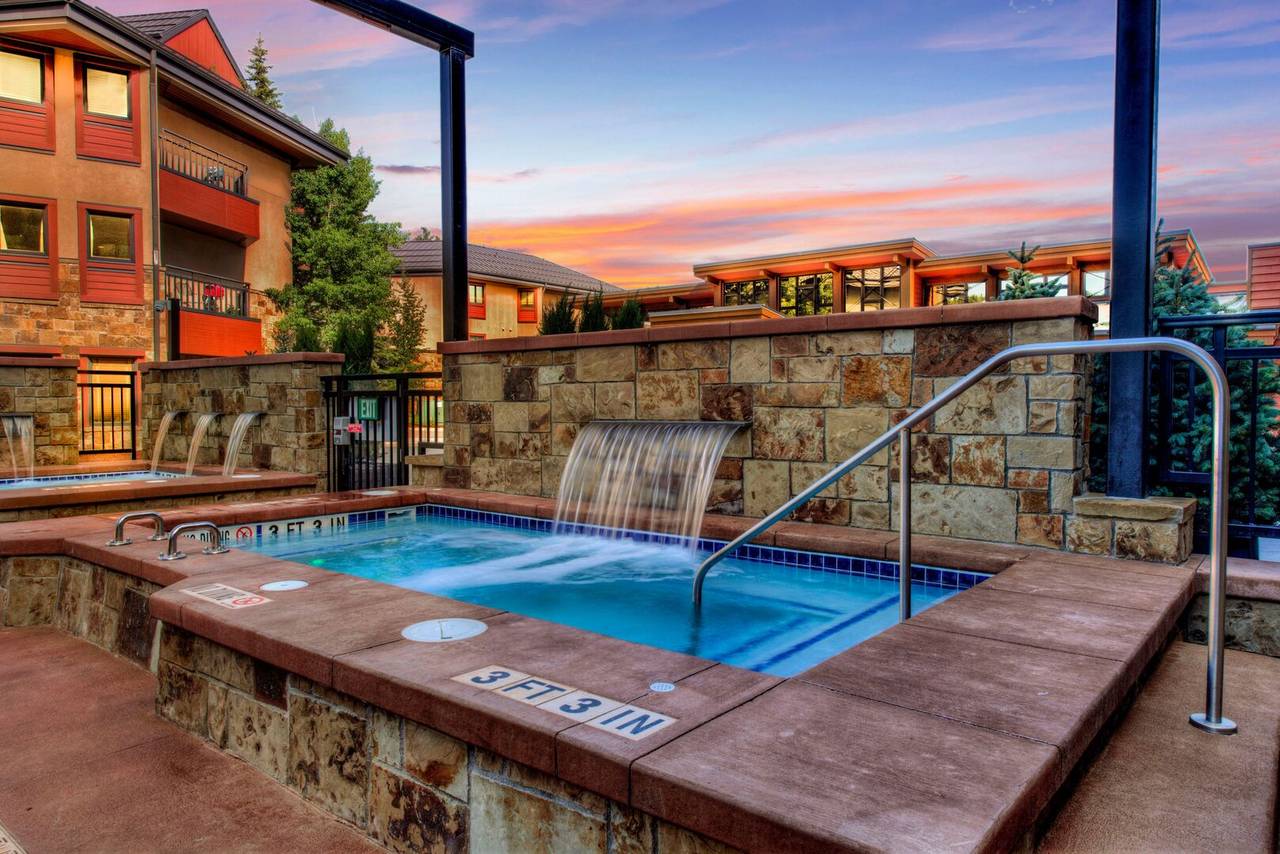 Amenities, Village at Breckenridge Peak 9 Inn, Liftside 403, Breckenridge Vacation Rental Amenities, Village at Breckenridge Peak 9 Inn, Liftside 403, Breckenridge Vacation Rental