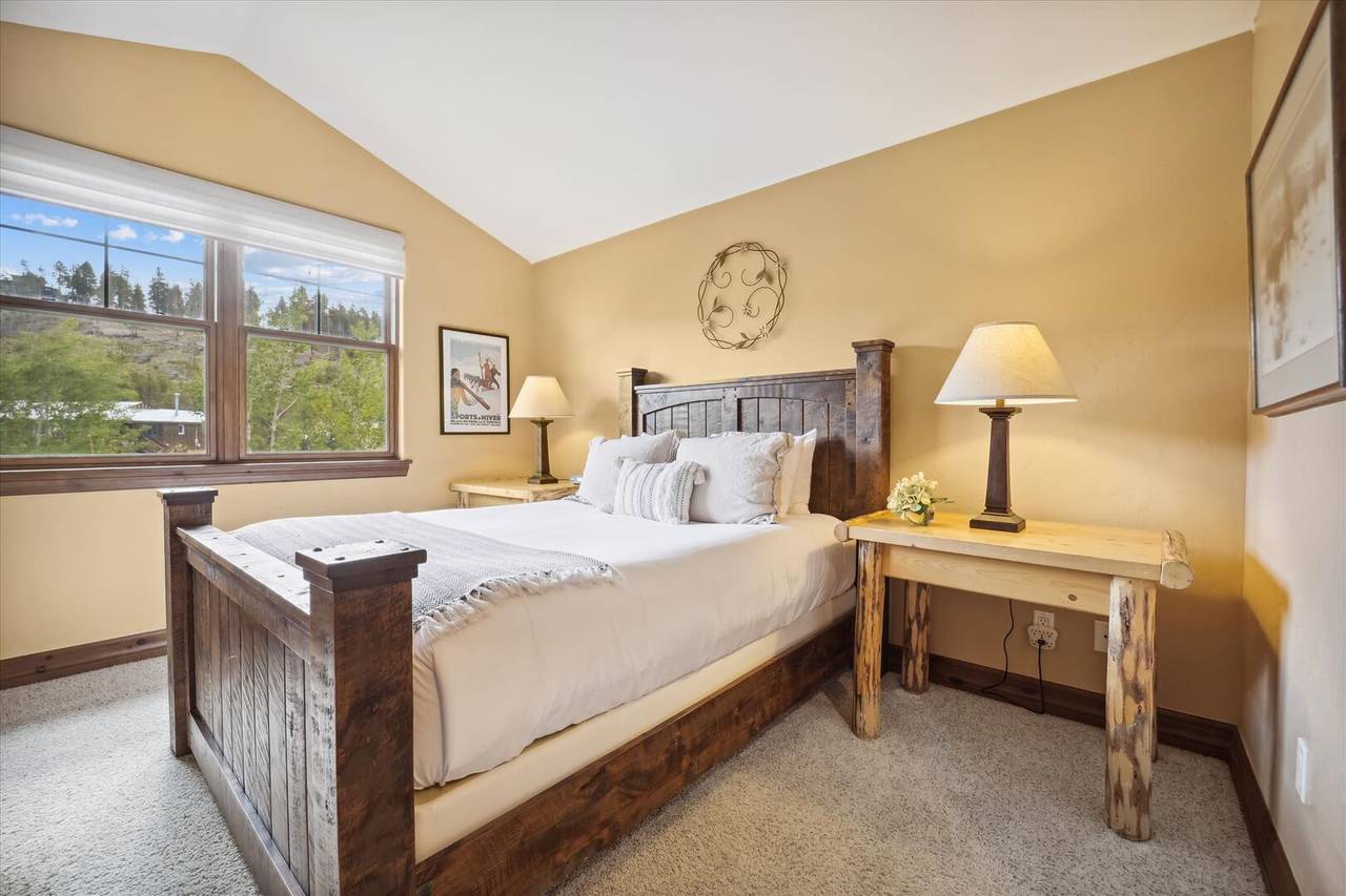 Bedroom - Highland Greens Comfort - Breckenridge Vacation Rental Bedroom - Highland Greens Comfort - Breckenridge Vacation Rental