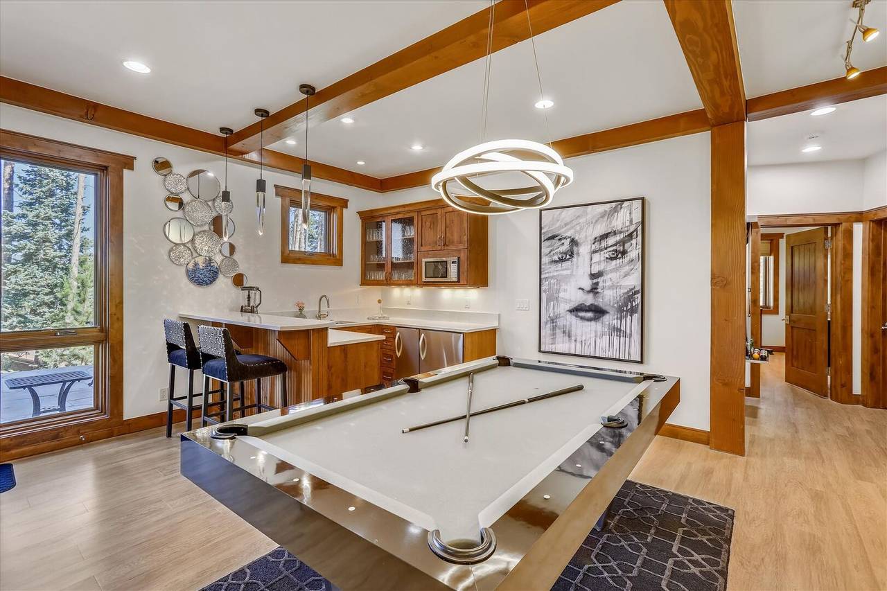 Pool Table - Highlands Hideaway - Breckenridge Vacation Rental Pool Table - Highlands Hideaway - Breckenridge Vacation Rental