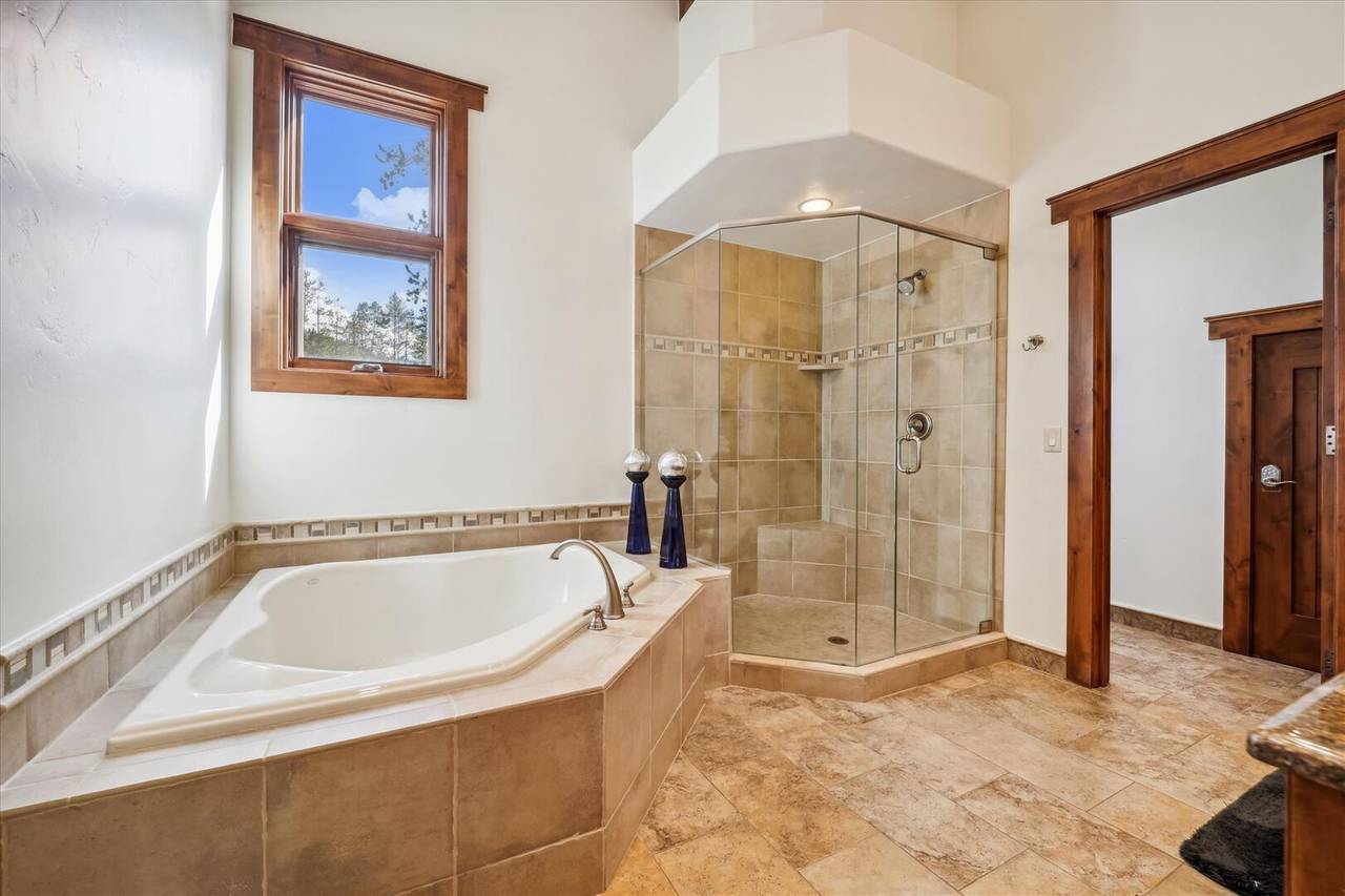 Bathroom - Highlands Hideaway - Breckenridge Vacation Rental Bathroom - Highlands Hideaway - Breckenridge Vacation Rental