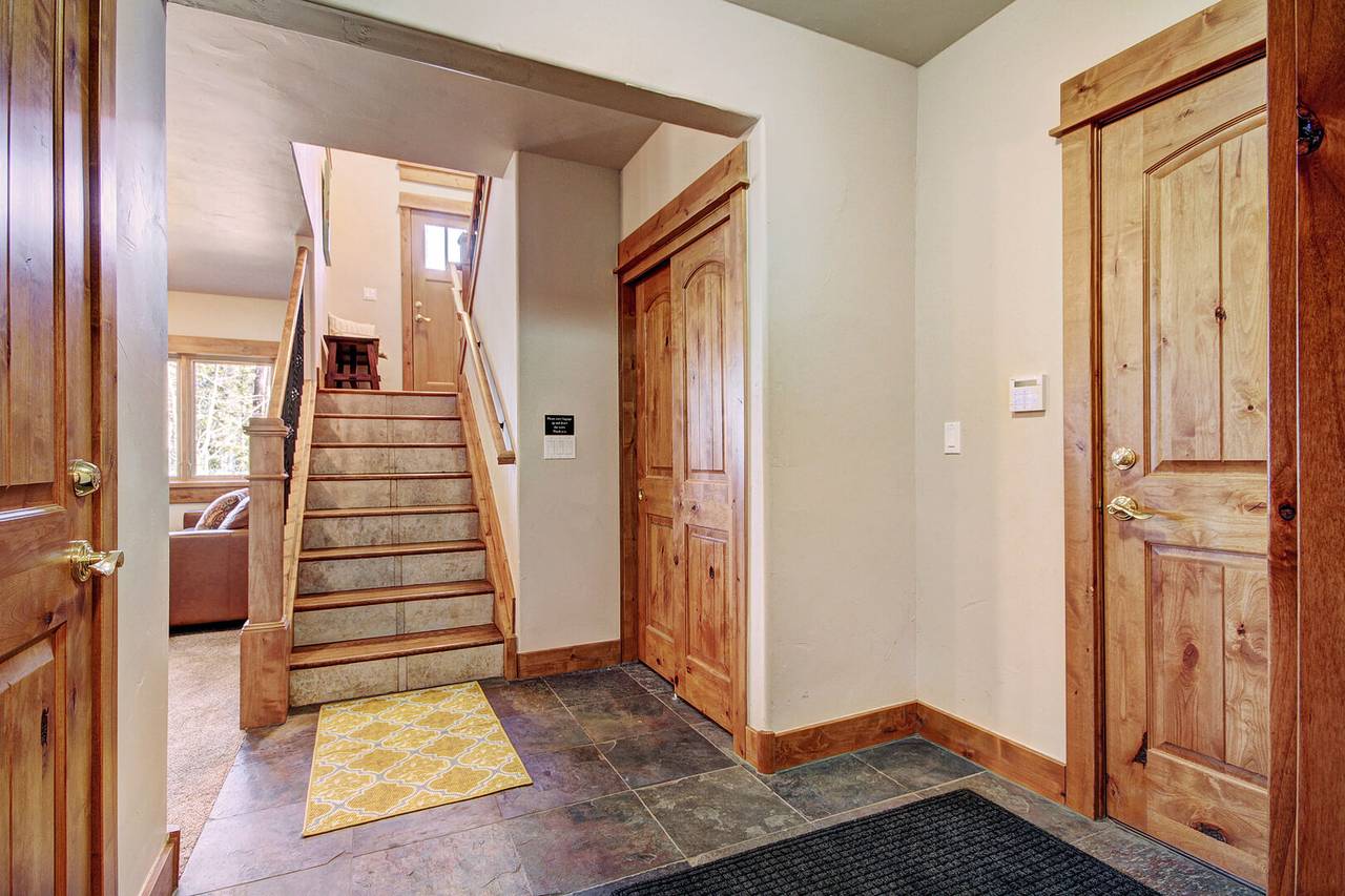 Entry - Highlands Trail House - Breckenridge Vacation Rental Entry - Highlands Trail House - Breckenridge Vacation Rental