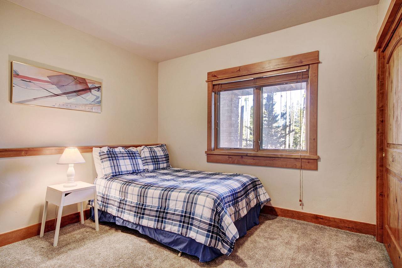 Bedroom - Highlands Trail House - Breckenridge Vacation Rental Bedroom - Highlands Trail House - Breckenridge Vacation Rental