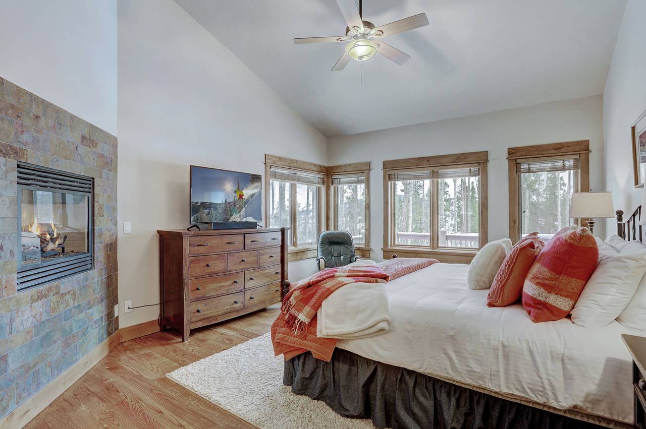 Bedroom - Highlands Trail House - Breckenridge Vacation Rental Bedroom - Highlands Trail House - Breckenridge Vacation Rental