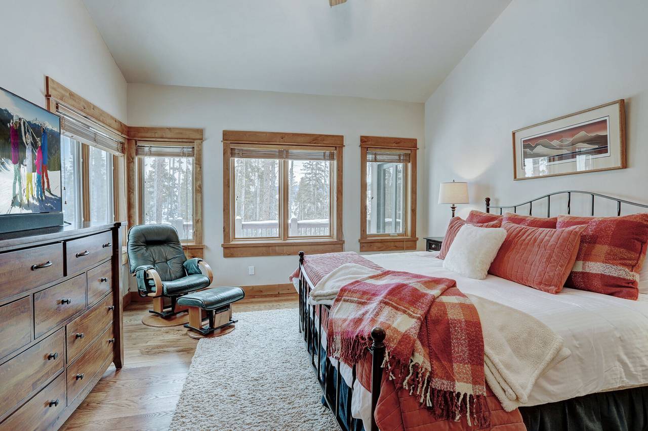 Bedroom - Highlands Trail House - Breckenridge Vacation Rental Bedroom - Highlands Trail House - Breckenridge Vacation Rental