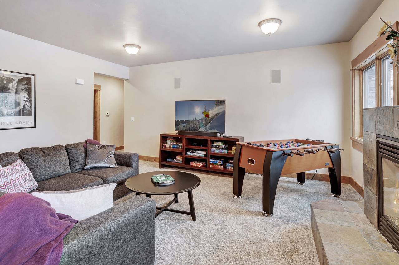 Living Room - Highlands Trail House - Breckenridge Vacation Rental Living Room - Highlands Trail House - Breckenridge Vacation Rental