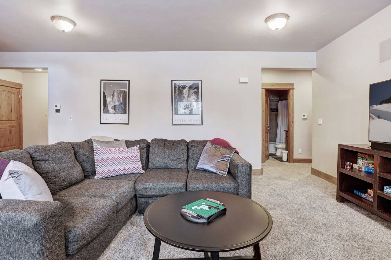 Living Room - Highlands Trail House - Breckenridge Vacation Rental Living Room - Highlands Trail House - Breckenridge Vacation Rental