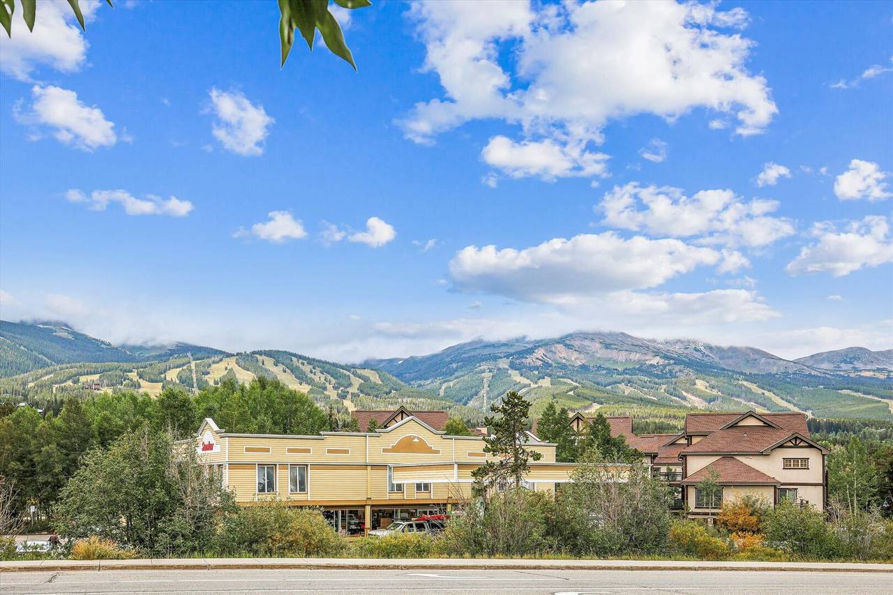 Exterior - Main Street Junction 29 - Breckenridge Vacation Rental Exterior - Main Street Junction 29 - Breckenridge Vacation Rental