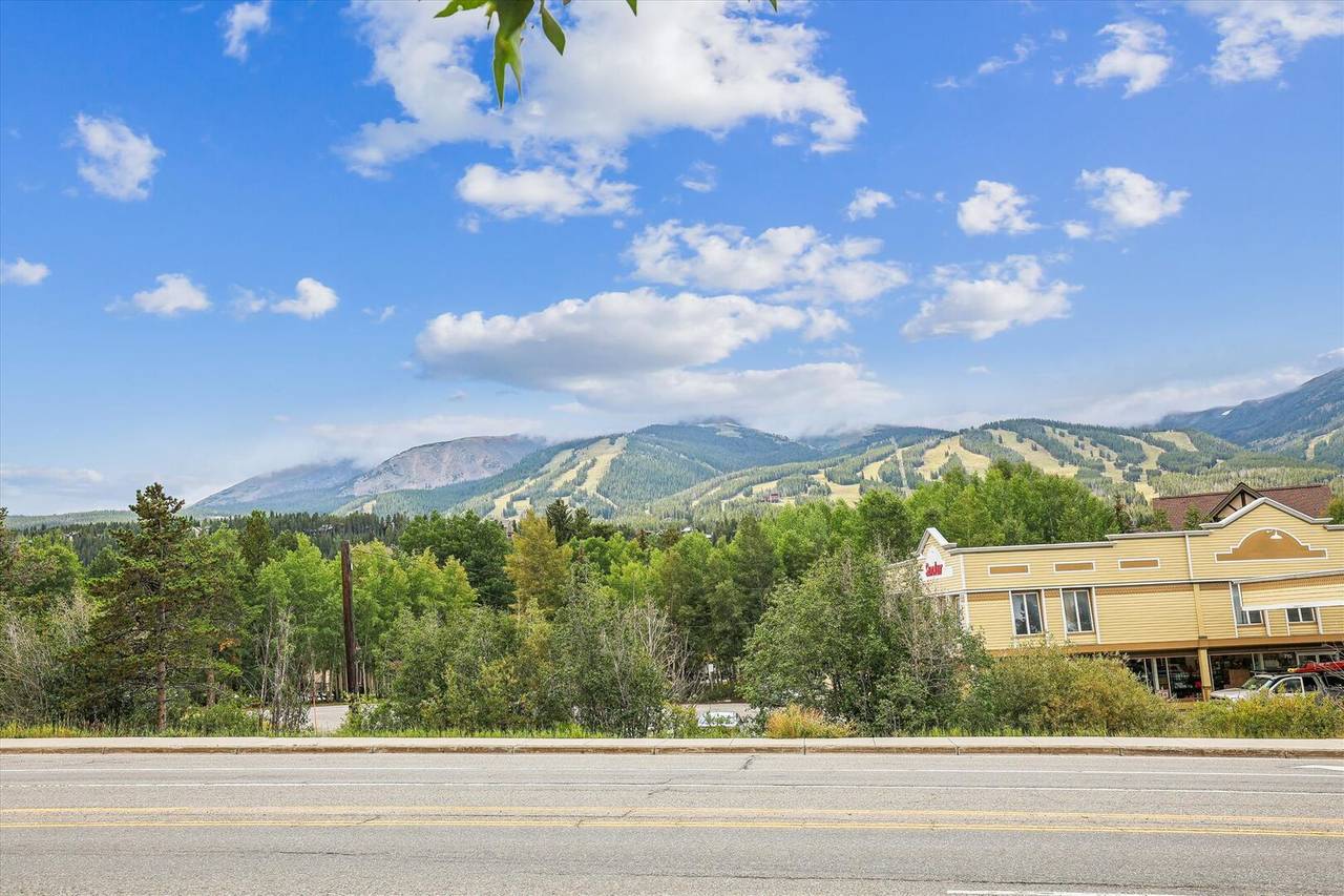 Exterior - Main Street Junction 29 - Breckenridge Vacation Rental Exterior - Main Street Junction 29 - Breckenridge Vacation Rental