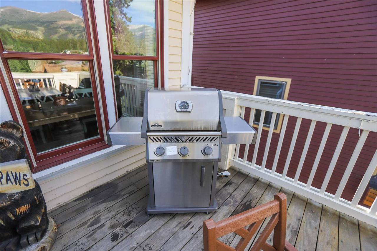 Deck - Ridge Street Lookout - Breckenridge Vacation Rental Deck - Ridge Street Lookout - Breckenridge Vacation Rental