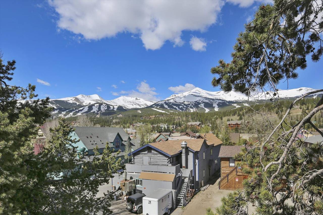 Exterior - Ridge Street Lookout - Breckenridge Vacation Rental Exterior - Ridge Street Lookout - Breckenridge Vacation Rental