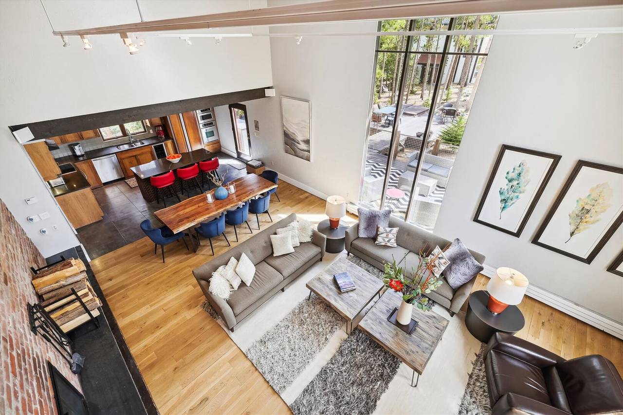 Living Area - Miners Peak Residence - Breckenridge Vacation Rental Living Area - Miners Peak Residence - Breckenridge Vacation Rental