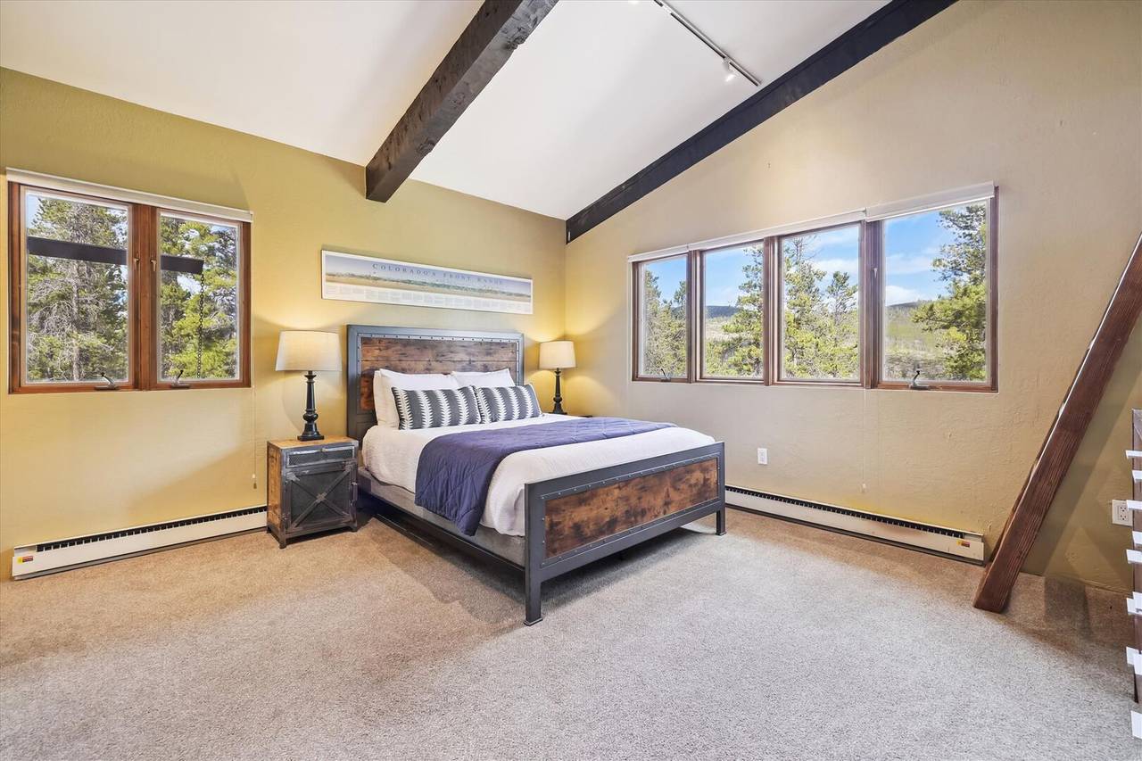 Bedroom - Miners Peak Residence - Breckenridge Vacation Rental Bedroom - Miners Peak Residence - Breckenridge Vacation Rental