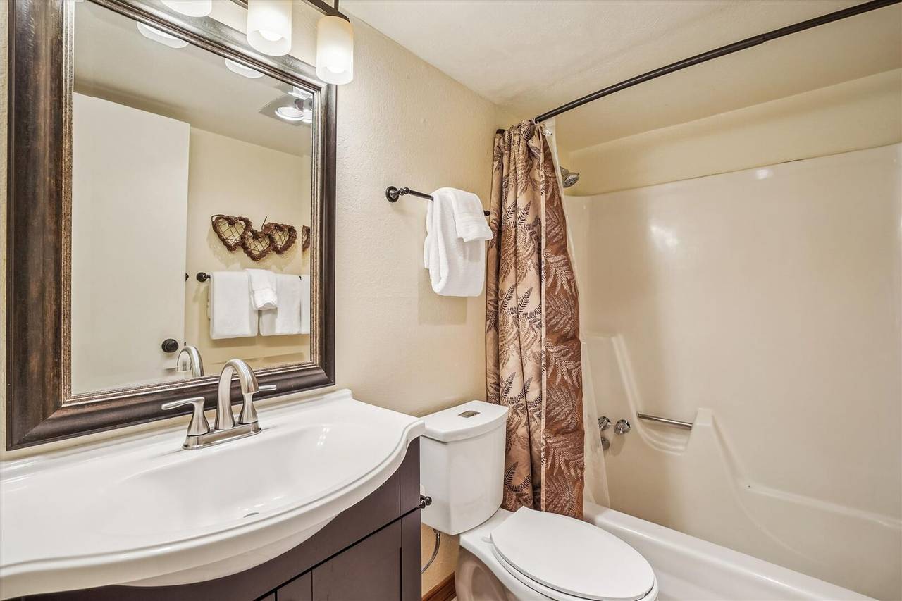 Bathroom - Powder Ridge 108 - Breckenridge Vacation Rental Bathroom - Powder Ridge 108 - Breckenridge Vacation Rental