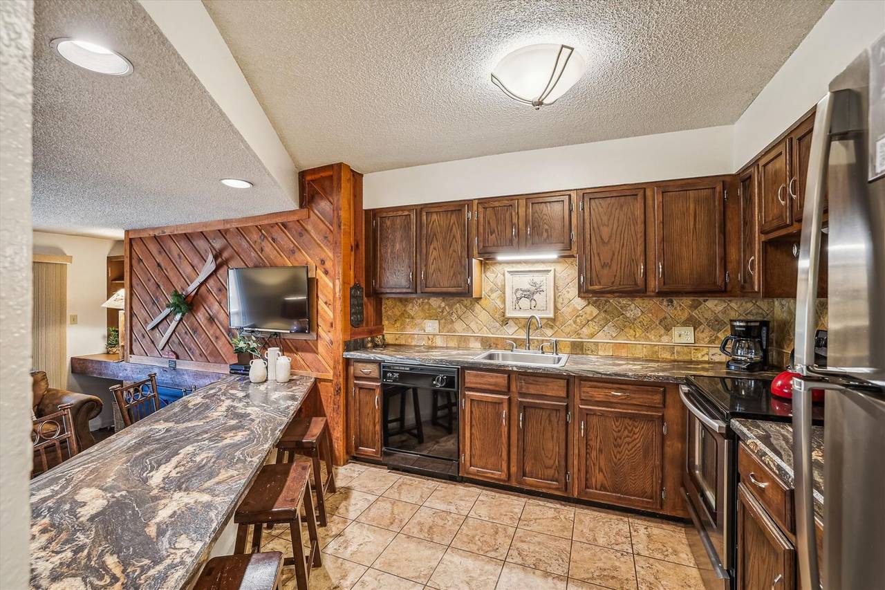 Kitchen - Powder Ridge 108 - Breckenridge Vacation Rental Kitchen - Powder Ridge 108 - Breckenridge Vacation Rental