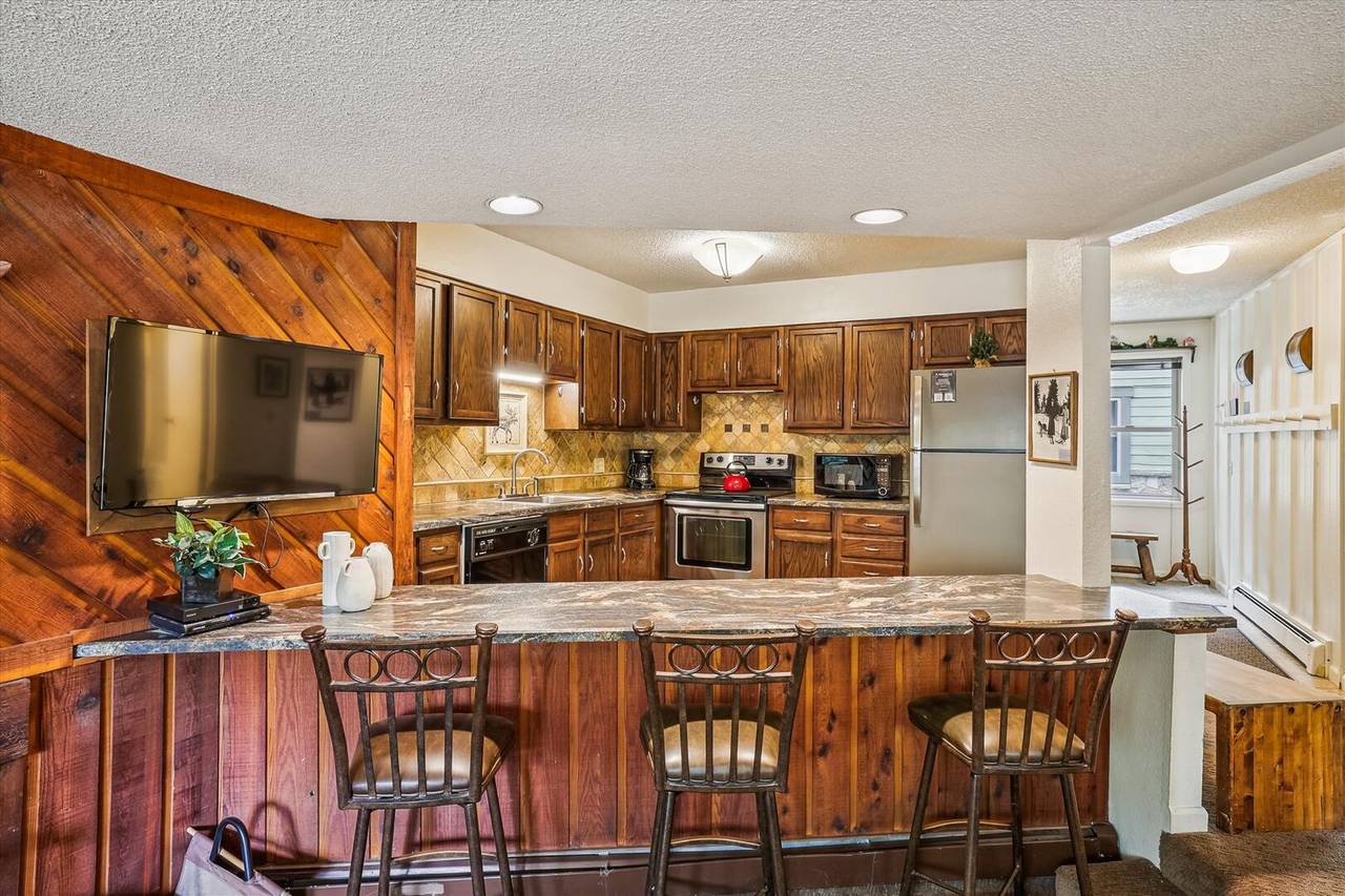 Kitchen - Powder Ridge 108 - Breckenridge Vacation Rental Kitchen - Powder Ridge 108 - Breckenridge Vacation Rental