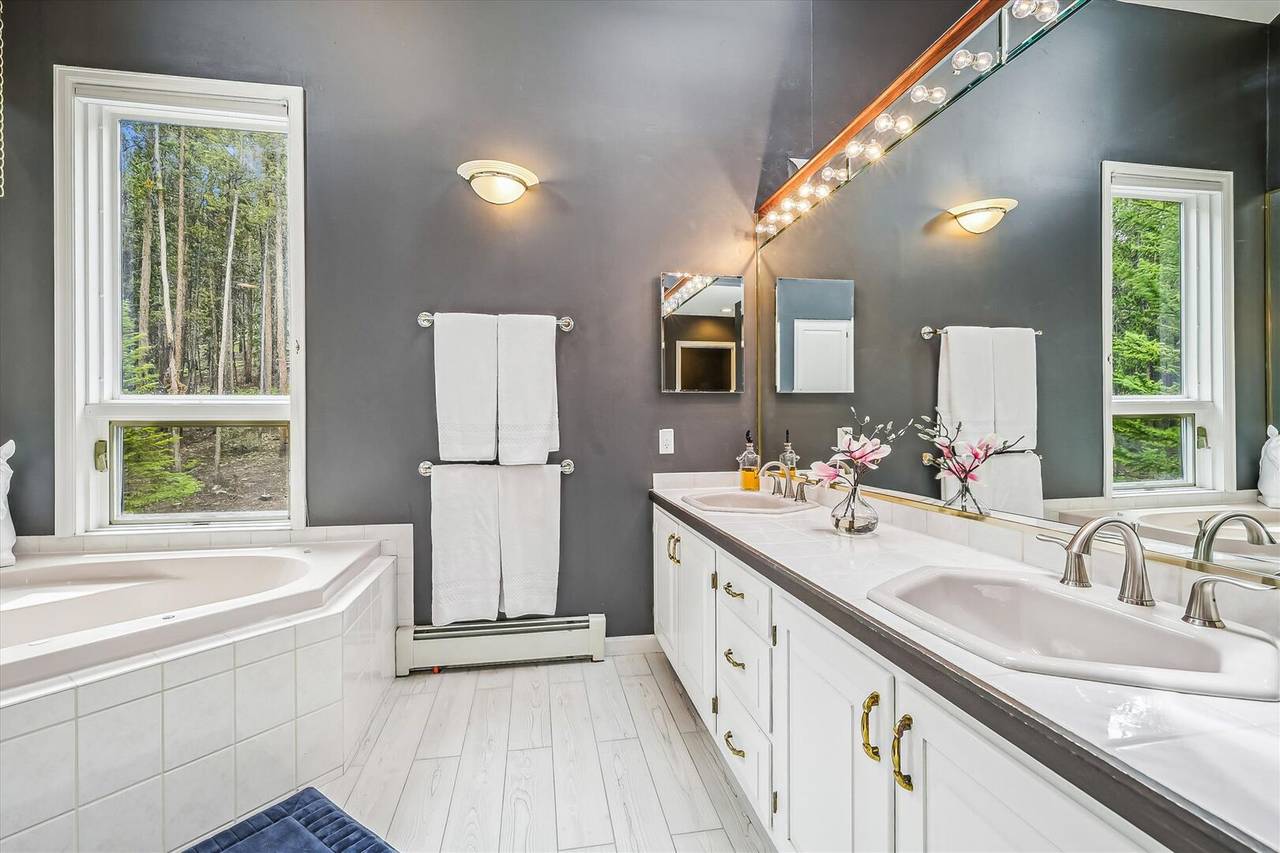 Bathroom, Stormbunker Paradise, Breckenridge Vacation Rental Bathroom, Stormbunker Paradise, Breckenridge Vacation Rental