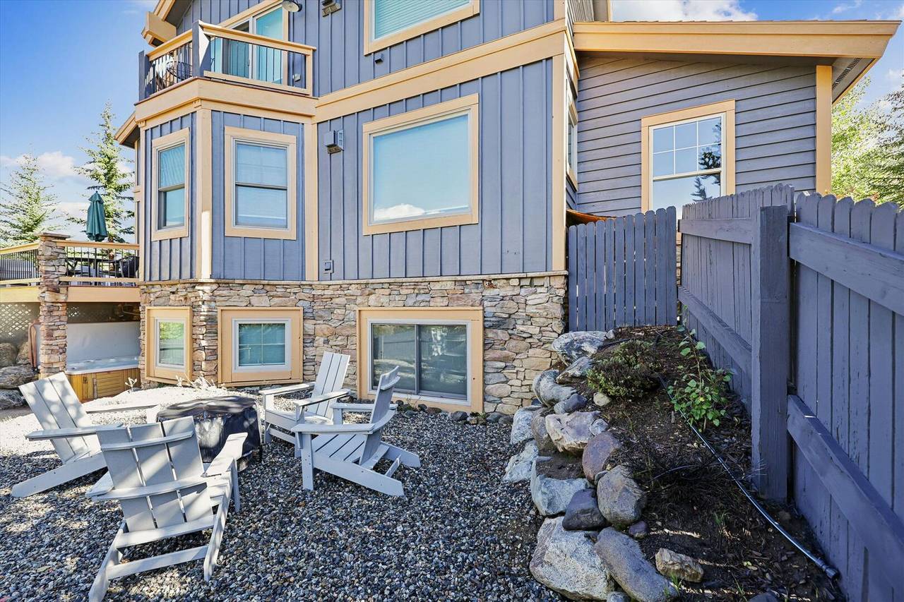 Exterior - Creekside Escape - Breckenridge Vacation Rental Exterior - Creekside Escape - Breckenridge Vacation Rental