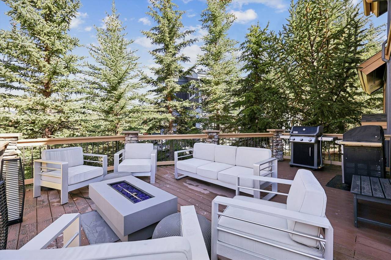 Deck - Creekside Escape - Breckenridge Vacation Rental Deck - Creekside Escape - Breckenridge Vacation Rental