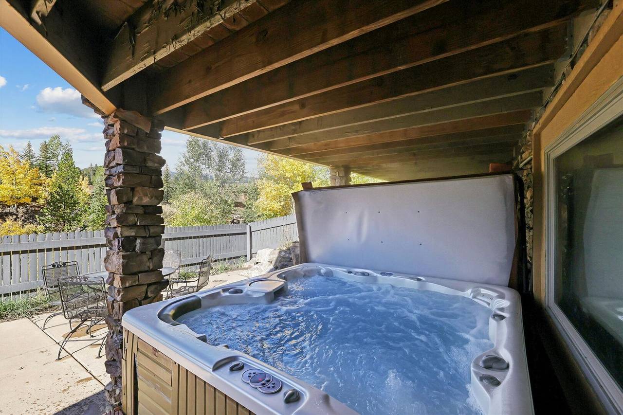 Hot Tub  - Creekside Escape - Breckenridge Vacation Rental Hot Tub  - Creekside Escape - Breckenridge Vacation Rental