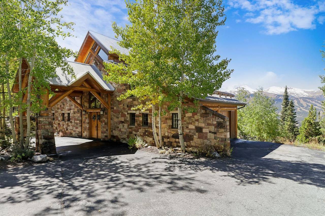 Exterior - Rubywood - Breckenridge Vacation Rental Exterior - Rubywood - Breckenridge Vacation Rental