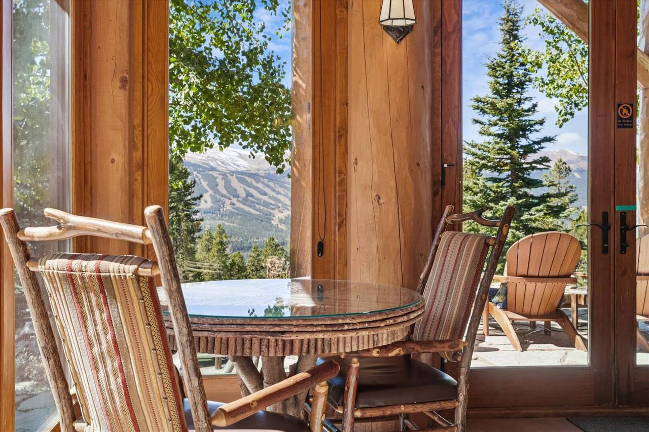 Living Area - Rubywood - Breckenridge Vacation Rental Living Area - Rubywood - Breckenridge Vacation Rental