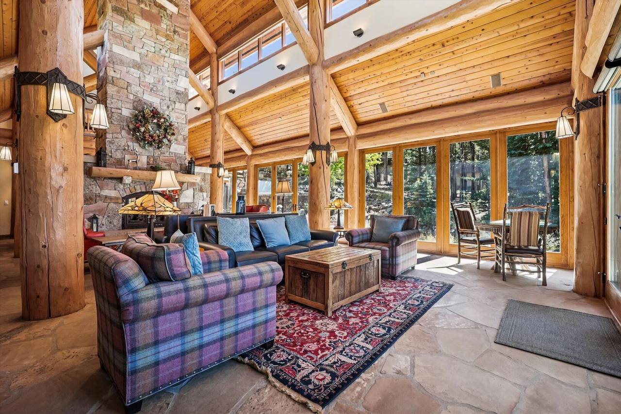 Living Area - Rubywood - Breckenridge Vacation Rental Living Area - Rubywood - Breckenridge Vacation Rental