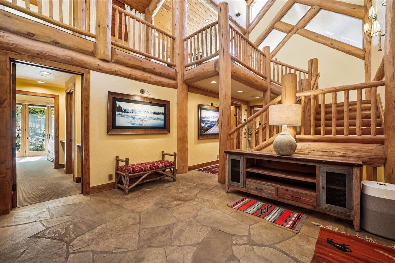 Entry - Rubywood - Breckenridge Vacation Rental Entry - Rubywood - Breckenridge Vacation Rental