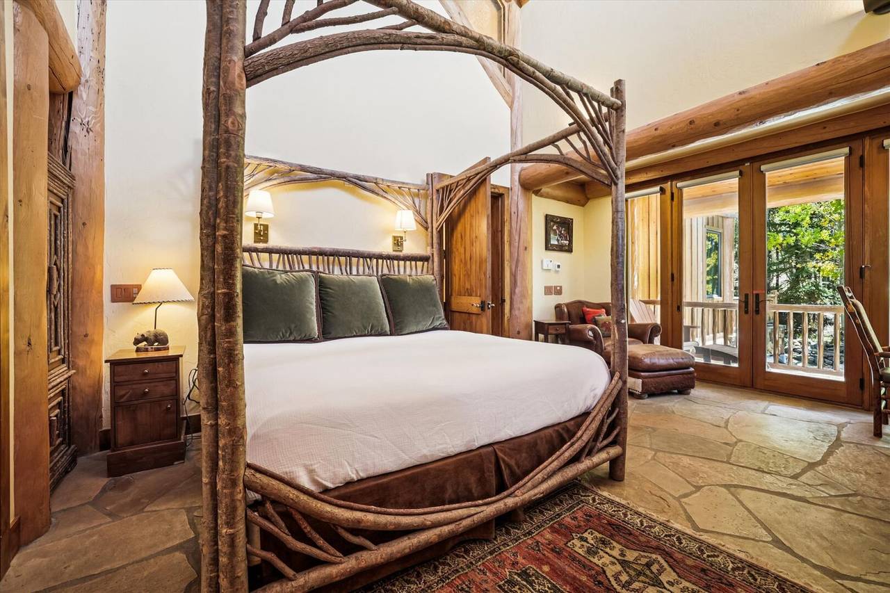 Bedroom - Rubywood - Breckenridge Vacation Rental Bedroom - Rubywood - Breckenridge Vacation Rental