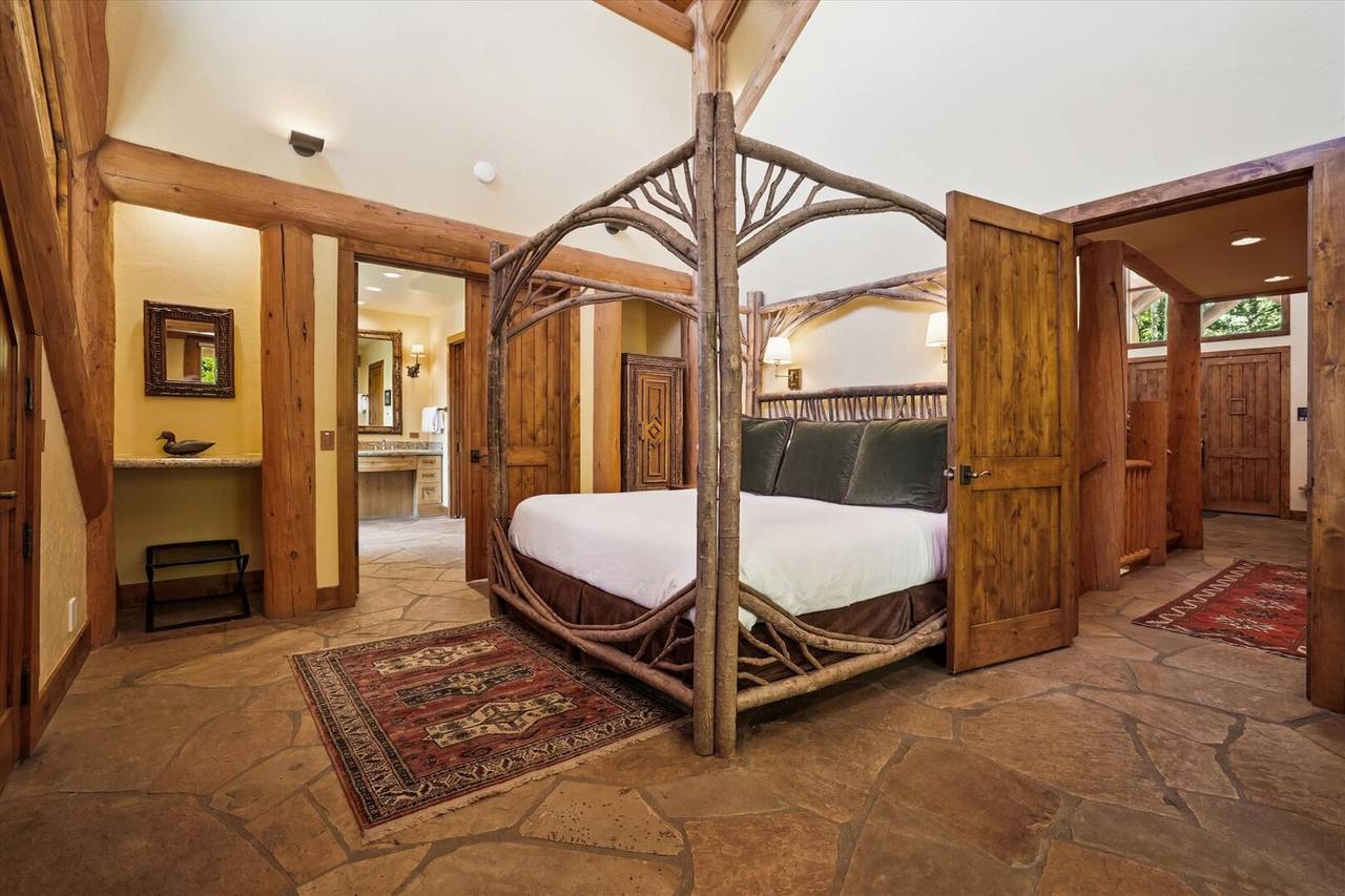 Bedroom - Rubywood - Breckenridge Vacation Rental Bedroom - Rubywood - Breckenridge Vacation Rental