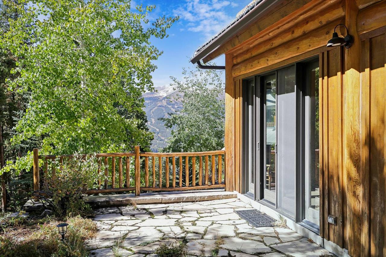 Exterior - Rubywood - Breckenridge Vacation Rental Exterior - Rubywood - Breckenridge Vacation Rental