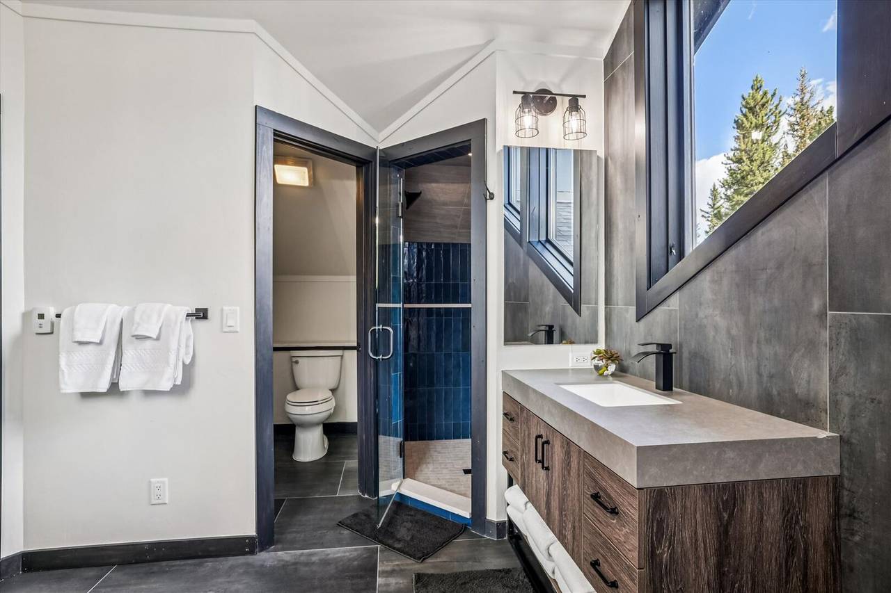 Bathroom - Summit Solitude Estate - Breckenridge Vacation Rental Bathroom - Summit Solitude Estate - Breckenridge Vacation Rental