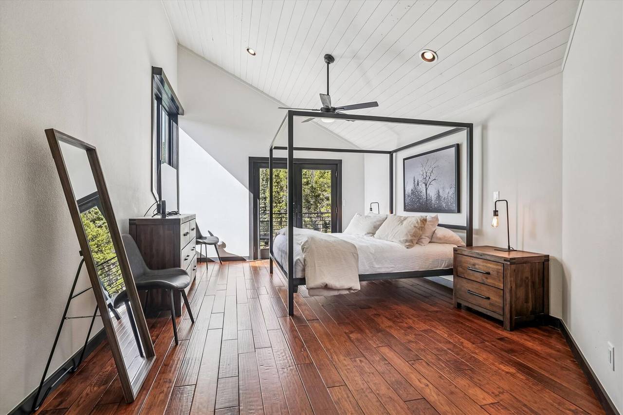 Bedroom - Summit Solitude Estate - Breckenridge Vacation Rental Bedroom - Summit Solitude Estate - Breckenridge Vacation Rental