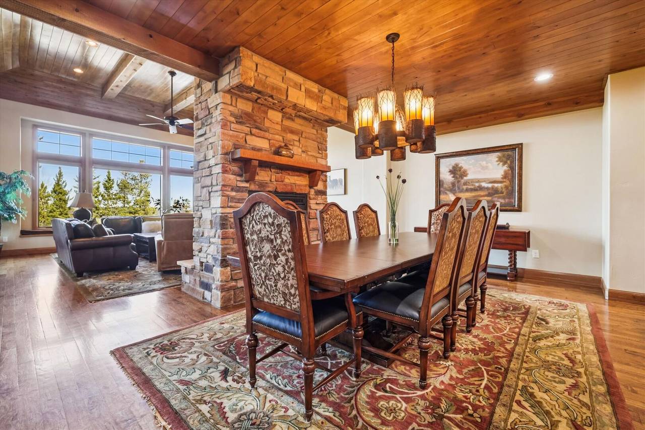 Dining Area - Lofty Fox Villa - Breckenridge Vacation Rental Dining Area - Lofty Fox Villa - Breckenridge Vacation Rental