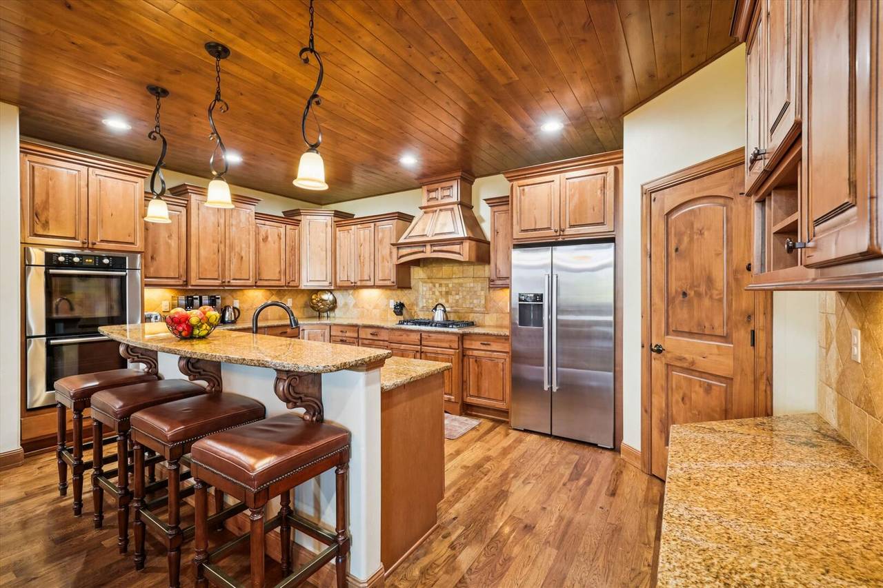 Kitchen - Lofty Fox Villa - Breckenridge Vacation Rental Kitchen - Lofty Fox Villa - Breckenridge Vacation Rental