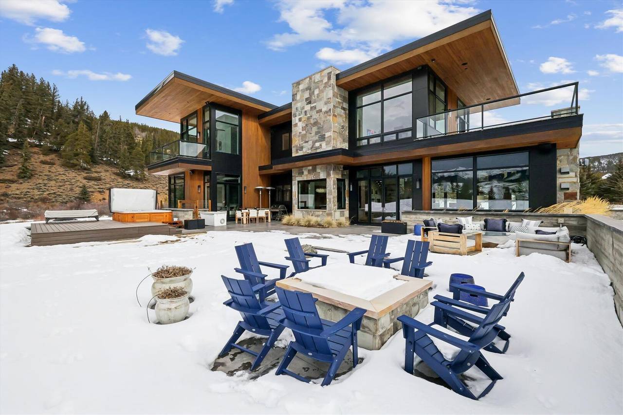 Patio - Villa Amara - Breckenridge Vacation Rental Patio - Villa Amara - Breckenridge Vacation Rental