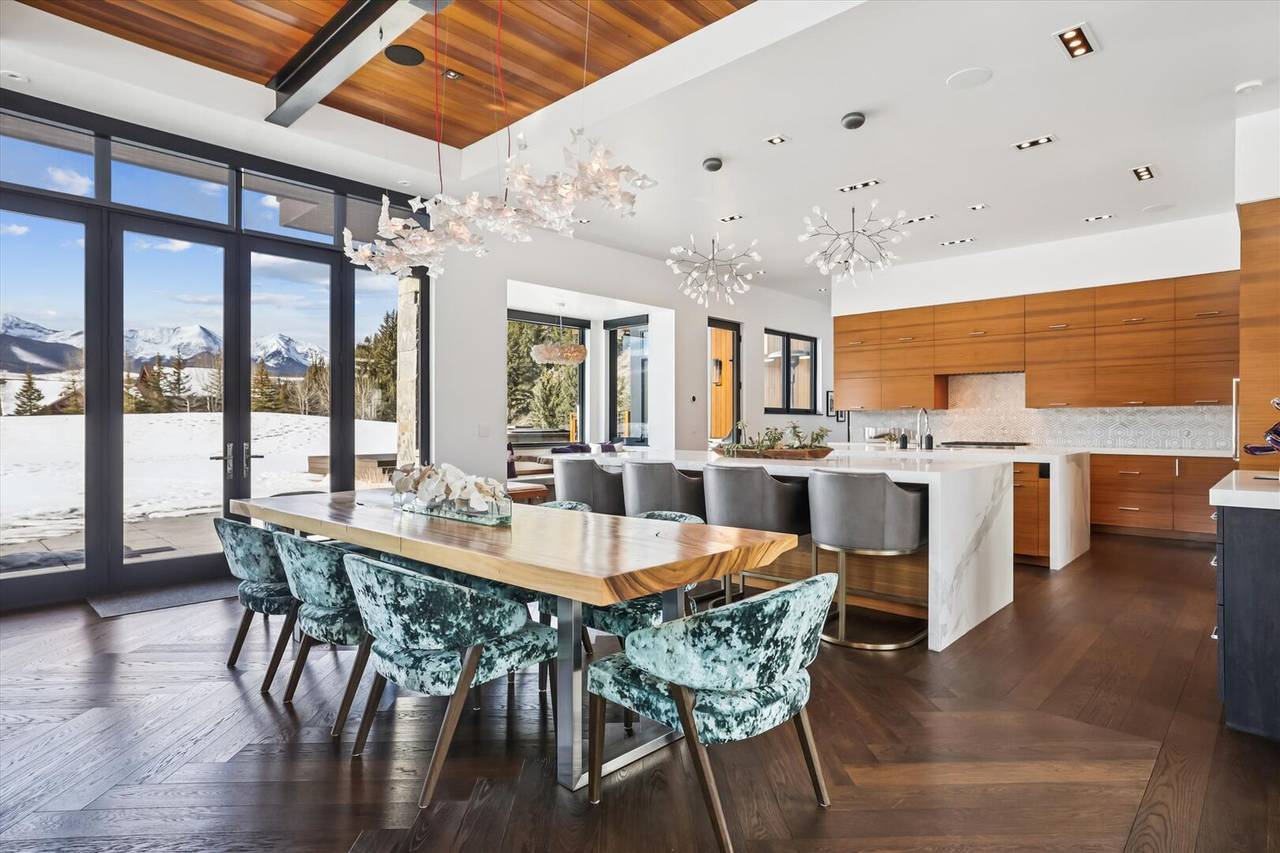 Dining Area - Villa Amara - Breckenridge Vacation Rental Dining Area - Villa Amara - Breckenridge Vacation Rental
