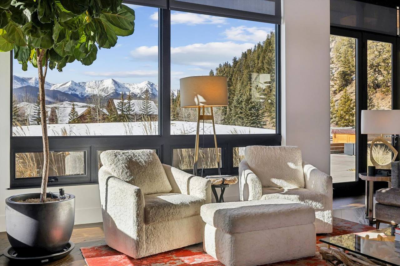 Living Area - Villa Amara - Breckenridge Vacation Rental Living Area - Villa Amara - Breckenridge Vacation Rental