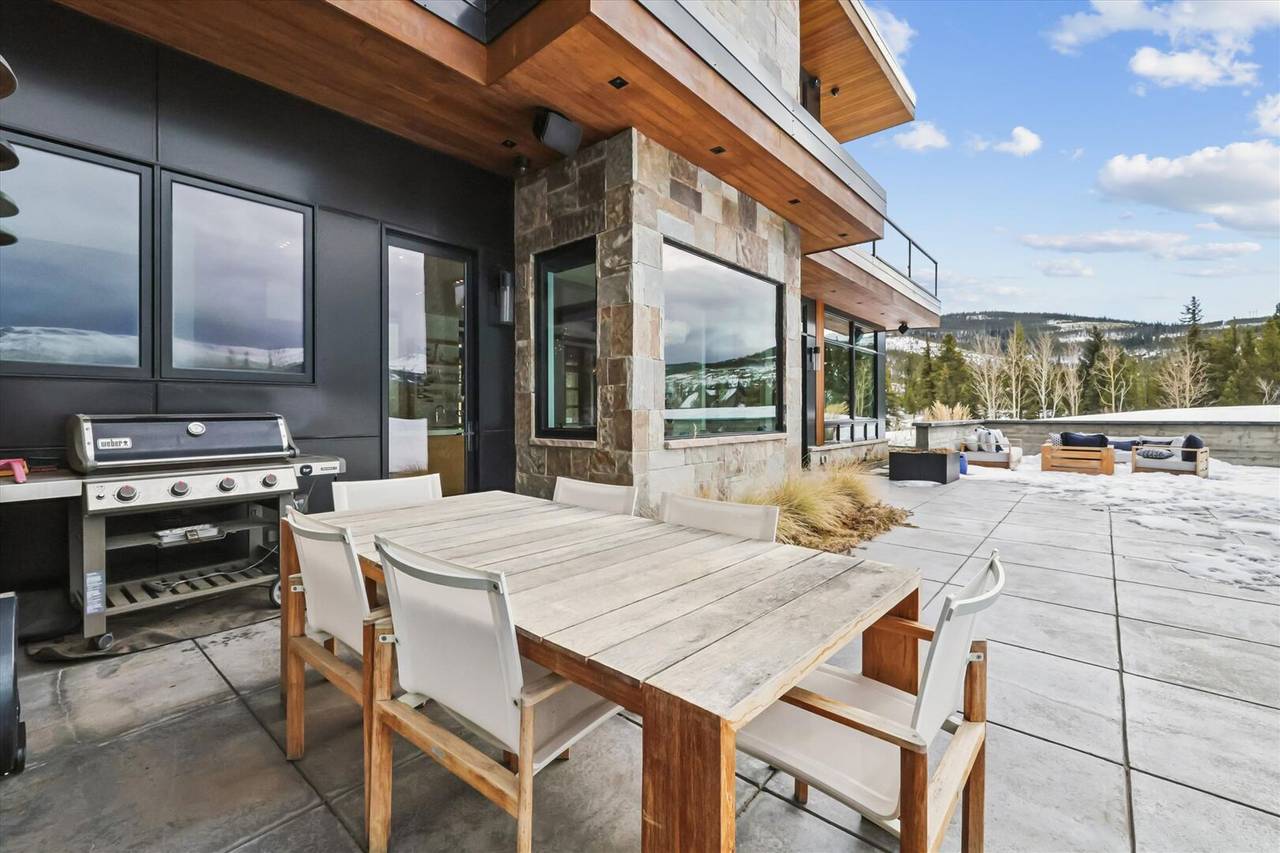 Patio - Villa Amara - Breckenridge Vacation Rental Patio - Villa Amara - Breckenridge Vacation Rental