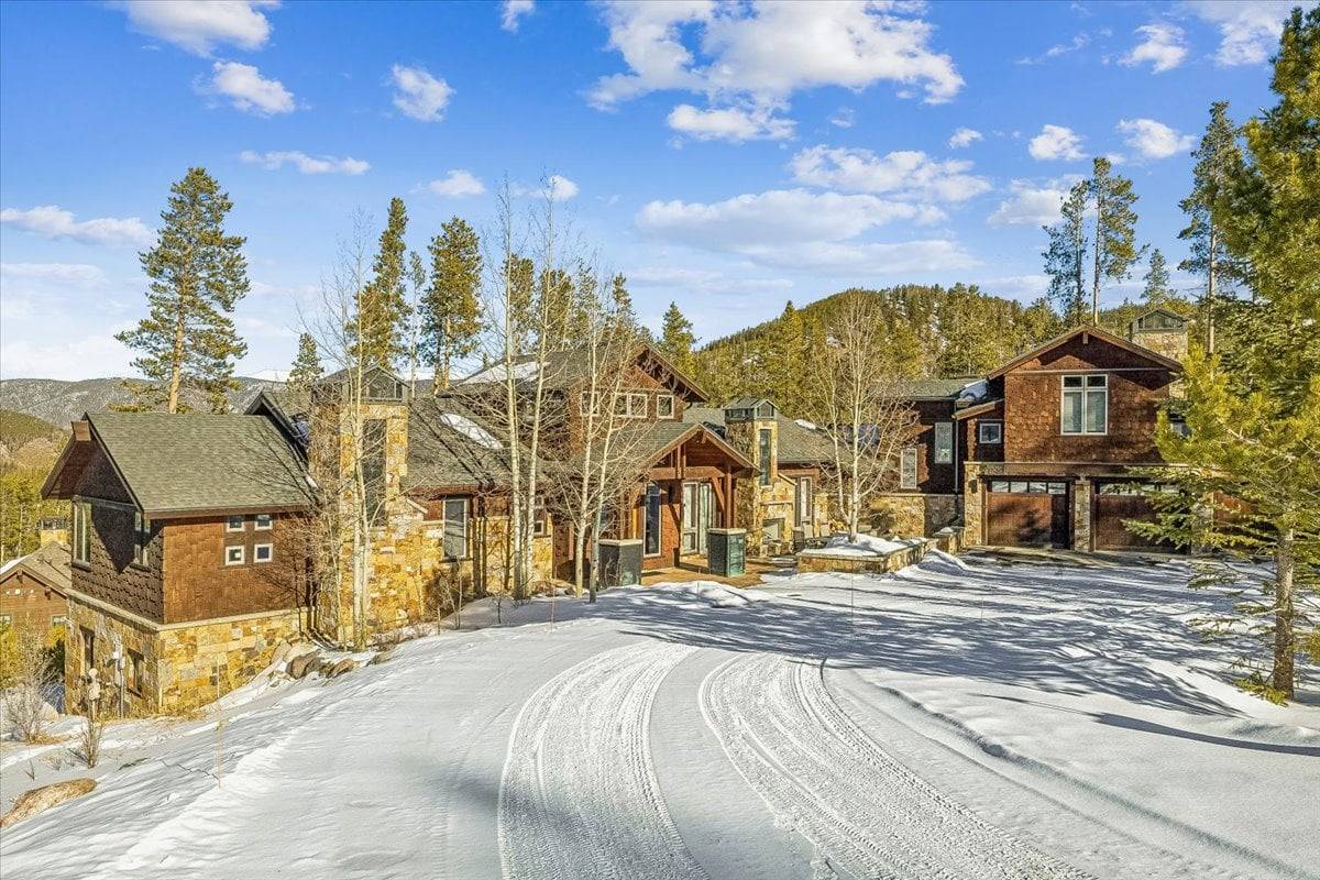 Exterior - Highlands Hideaway - Breckenridge Vacation Rental Exterior - Highlands Hideaway - Breckenridge Vacation Rental