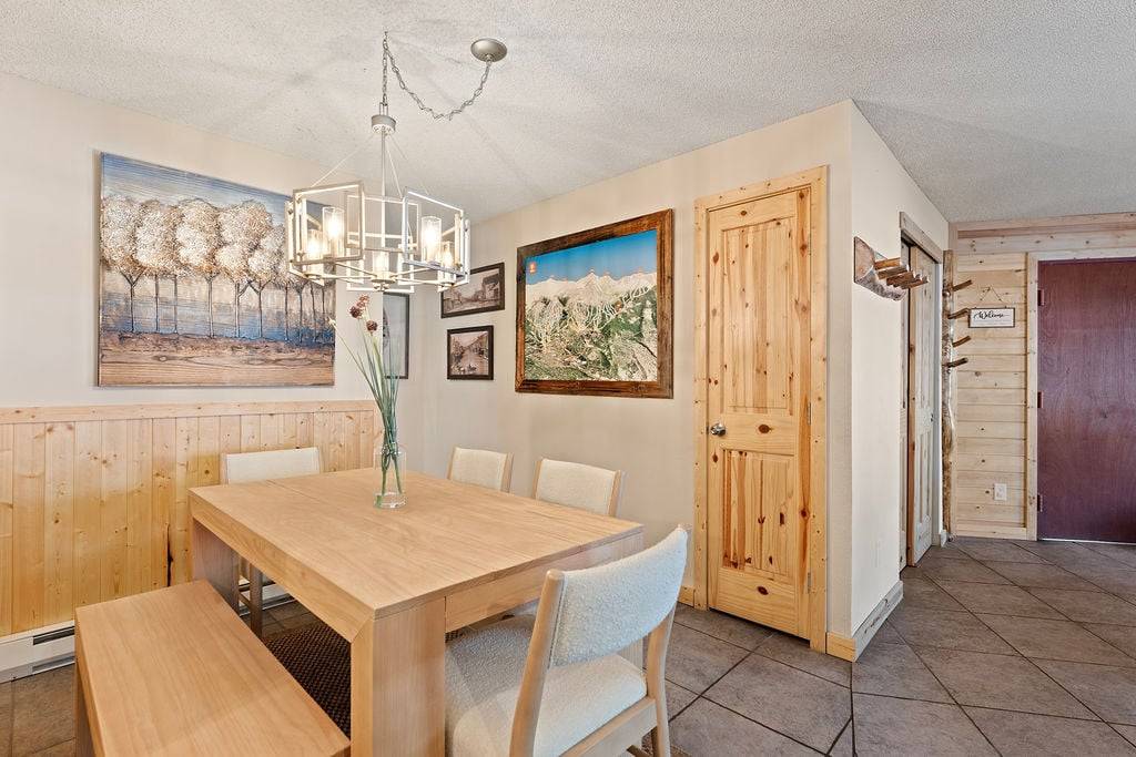 Dining Area - Pine Ridge 15A - Breckenridge Vacation Rental Dining Area - Pine Ridge 15A - Breckenridge Vacation Rental