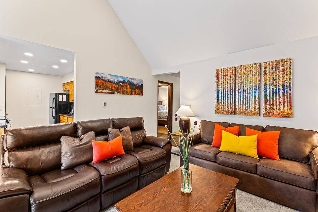Living Area - Park Place 304C - Breckenridge Vacation Rental Living Area - Park Place 304C - Breckenridge Vacation Rental