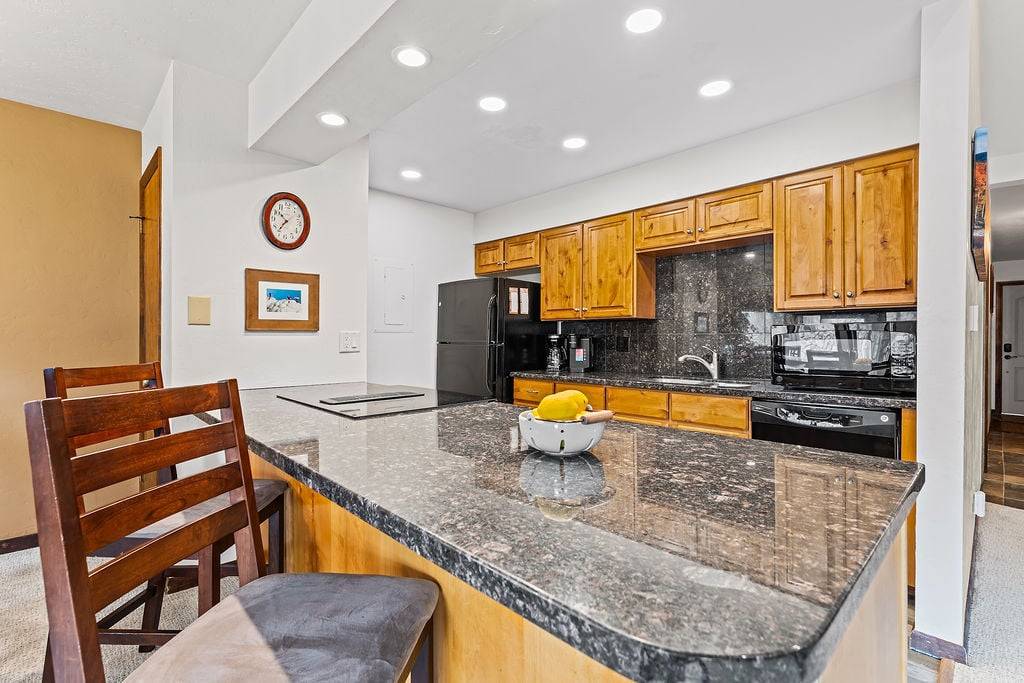 Kitchen - Park Place 304C - Breckenridge Vacation Rental Kitchen - Park Place 304C - Breckenridge Vacation Rental
