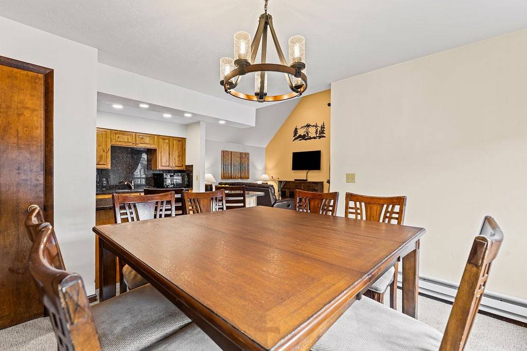 Dining Area - Park Place 304C - Breckenridge Vacation Rental Dining Area - Park Place 304C - Breckenridge Vacation Rental